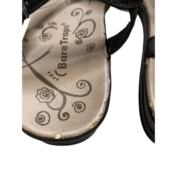 Bare Traps Jovial Wedge Slingback Sandals Leather Strap Medallion Detail 6.5M - Picture 13 of 16